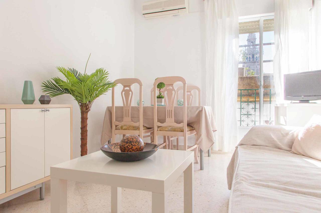 Apartamento Catedral إشبيلية المظهر الخارجي الصورة